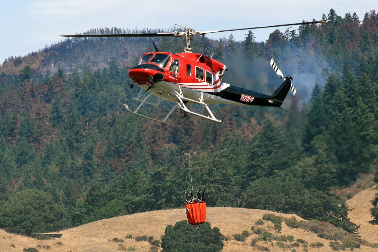 Aerial firefighting helicopter